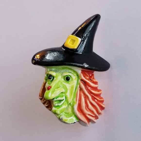 Vintage witch pin Halloween lapel brooch creepy spooky jewelry - Picture 2 of 9